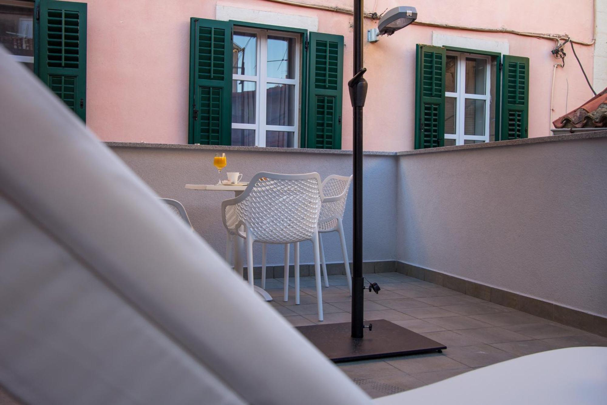 Lux Apartment Arija スプリト エクステリア 写真